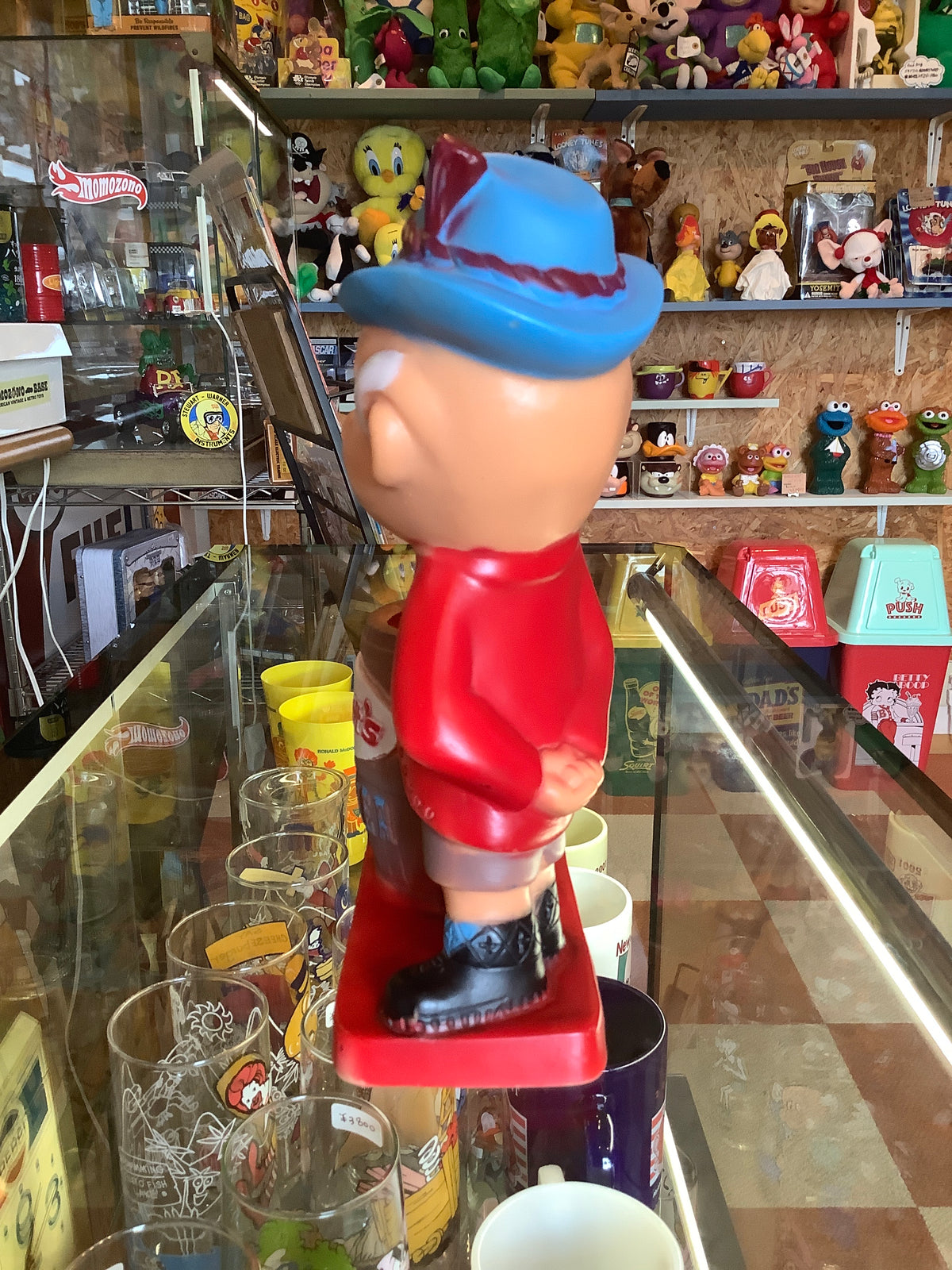 Vintage LABATT's PILSENER Beer Swizzle Stick Holder Vinyl Statue